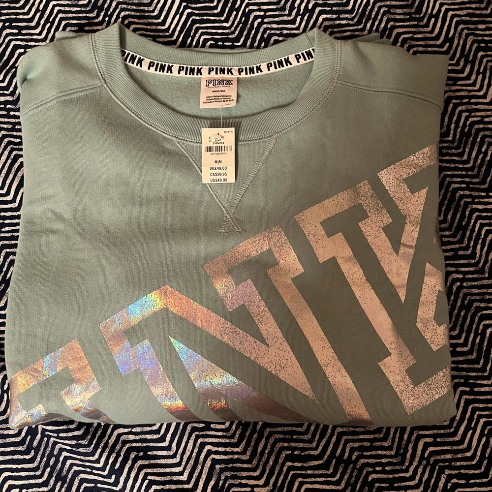 VS sweater